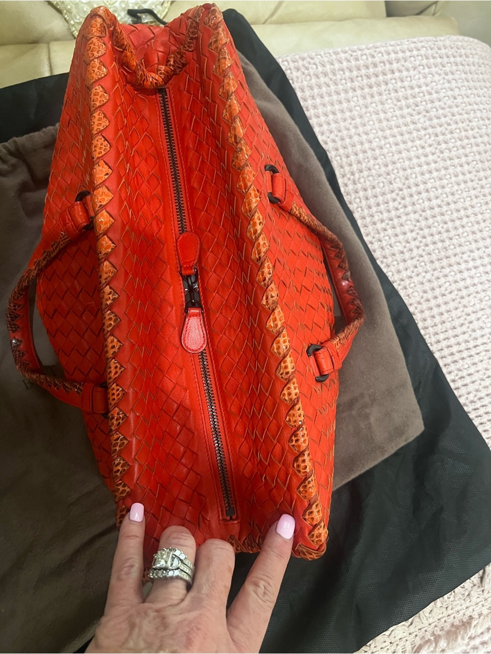 BOTTEGA VENETA Intrecciato Leather Brick Tote with Python Detailing AUTHENTIC - Picture 4 of 17
